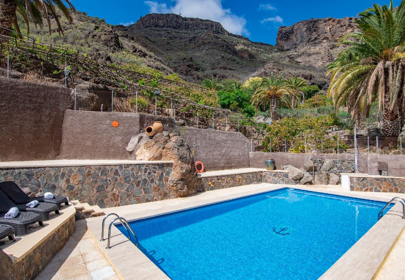 Casa en Mogán - GC0280 Villa con piscina privada en El Sao, Arguineguín