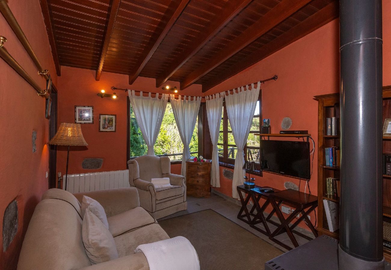 Casa rural en Moya - Conjunto de 3 casas en Fontanales con piscina privada