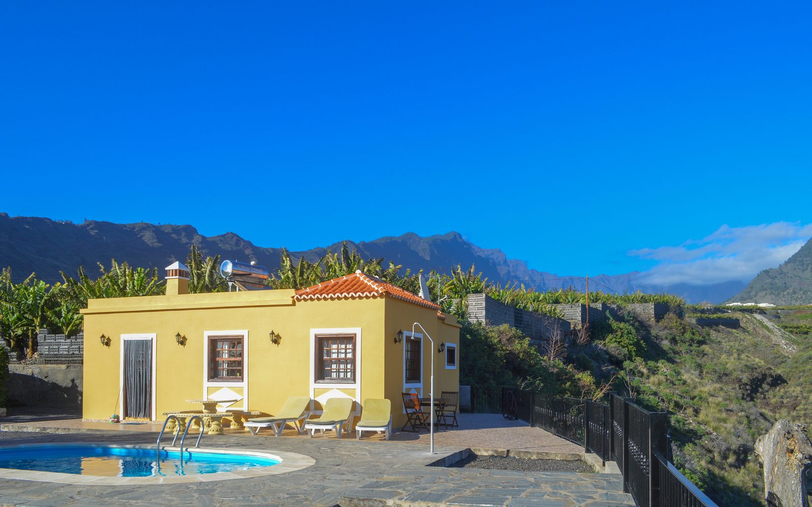 Casa rural con piscina privada en Tazacorte (LP1103), La Palma