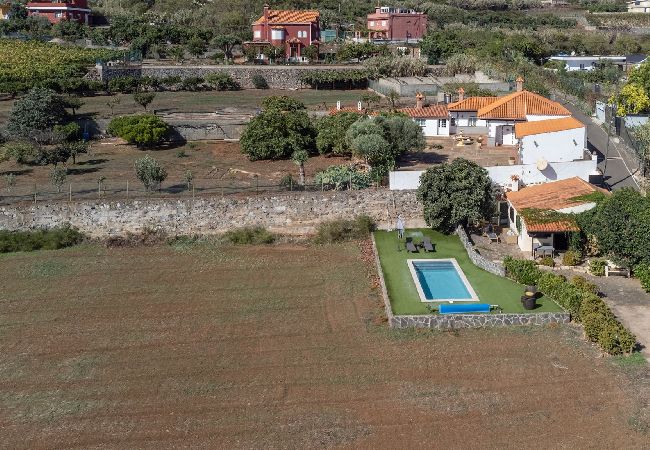 Landhaus in Vega de San Mateo - GC0143 Ferienhaus mit privatem Pool bei San Mateo Landhaus in Vega de San Mateo - GC0143 Ferienhaus mit privatem Pool bei San Mateo