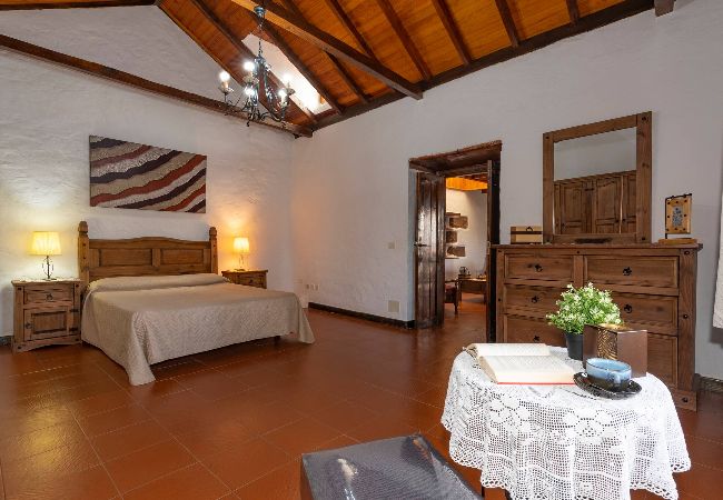 Ferienhaus in Santa Lucía de Tirajana - GC0242 Ferienhaus mit privatem Pool bei Santa Lucía Ferienhaus in Santa Lucía de Tirajana - GC0242 Ferienhaus mit privatem Pool bei Santa Lucía