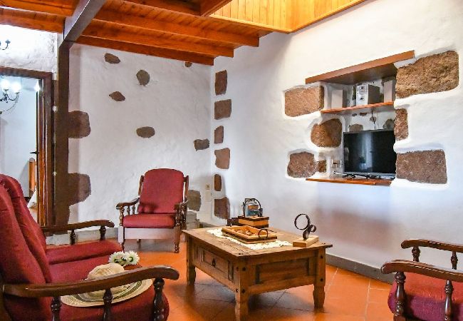 Ferienhaus in Santa Lucía de Tirajana - GC0242 Ferienhaus mit privatem Pool bei Santa Lucía Ferienhaus in Santa Lucía de Tirajana - GC0242 Ferienhaus mit privatem Pool bei Santa Lucía