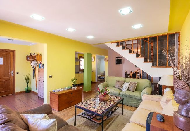 Ferienhaus in Agaete - GC0366 Ferienhaus mit beheiztem Privatpool in Agaete  Ferienhaus in Agaete - GC0366 Ferienhaus mit beheiztem Privatpool in Agaete