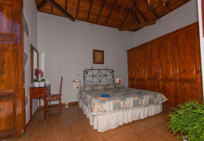 Cottage in San Bartolomé de Tirajana - GC0260 Vakantiehuis met prive zwembad in San Bartolome Cottage in San Bartolomé de Tirajana - GC0260 Vakantiehuis met prive zwembad in San Bartolome