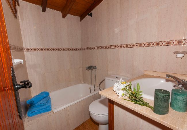Cottage in San Bartolomé de Tirajana - GC0260 Vakantiehuis met prive zwembad in San Bartolome Cottage in San Bartolomé de Tirajana - GC0260 Vakantiehuis met prive zwembad in San Bartolome