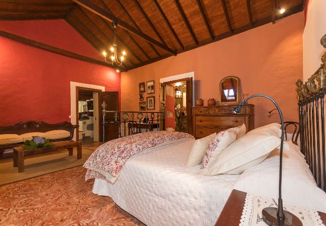 Cottage in Moya - GC0002 Vakantiehuis met pool Cottage in Moya - GC0002 Vakantiehuis met pool