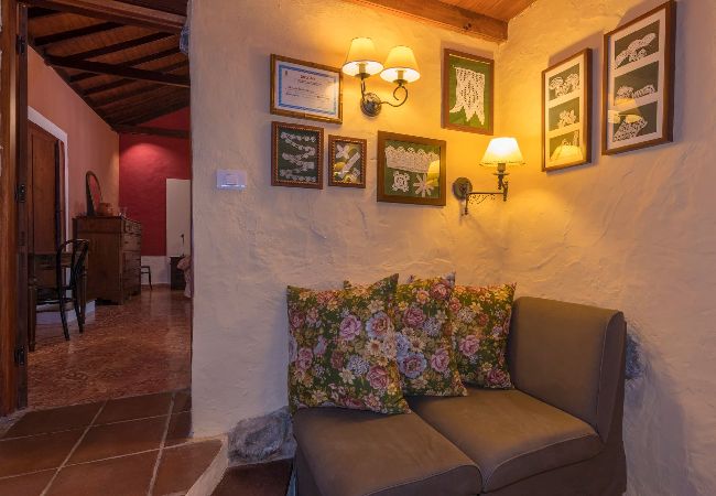 Cottage in Moya - GC0002 Vakantiehuis met pool Cottage in Moya - GC0002 Vakantiehuis met pool