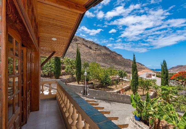 Huis in Mogán - GC0283 Vakantiehuis met gedeeld zwembad in Mogán Huis in Mogán - GC0283 Vakantiehuis met gedeeld zwembad in Mogán
