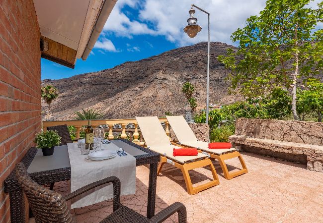 Huis in Mogán - GC0283 Vakantiehuis met gedeeld zwembad in Mogán Huis in Mogán - GC0283 Vakantiehuis met gedeeld zwembad in Mogán