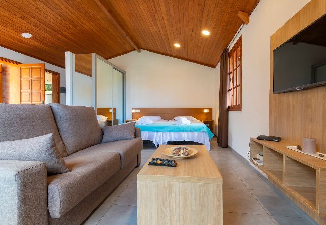 Huis in Mogán - GC0283 Vakantiehuis met gedeeld zwembad in Mogán Huis in Mogán - GC0283 Vakantiehuis met gedeeld zwembad in Mogán