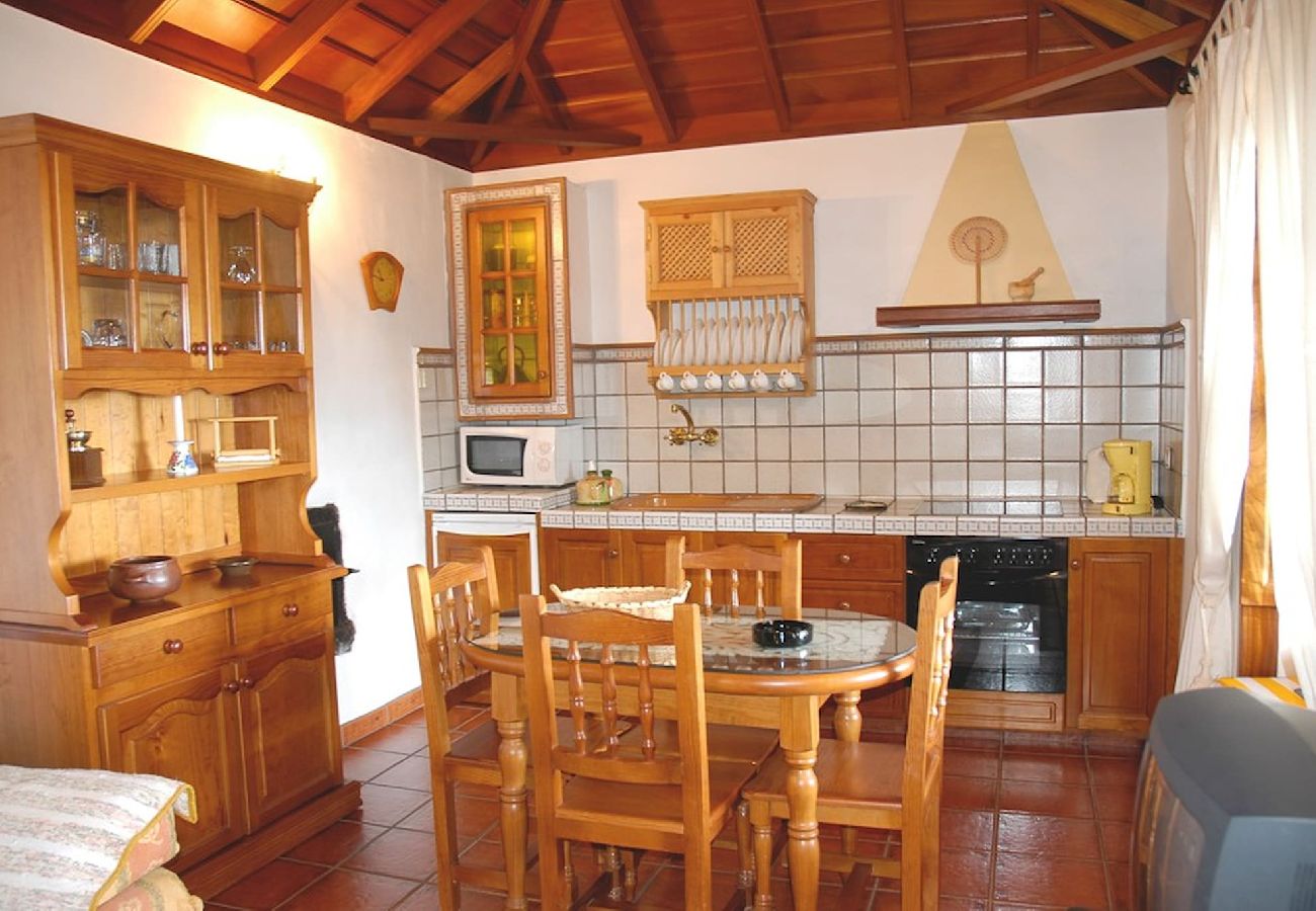 Cottage in Breña Alta - LP1021 Vakantiehuis in Breña Alta