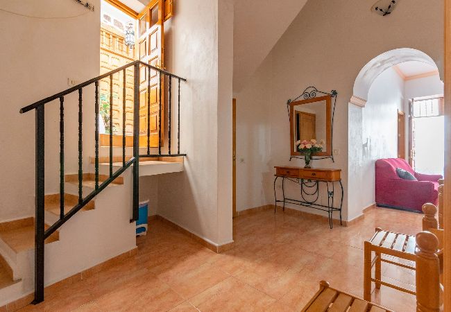 Huis in Santa Lucía de Tirajana - GC0250 Vakantiehuis in de stad Santa Lucia Huis in Santa Lucía de Tirajana - GC0250 Vakantiehuis in de stad Santa Lucia