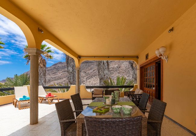 Huis in Mogán - GC0285 Vakantiehuis met gedeeld zwembad in Mogán Huis in Mogán - GC0285 Vakantiehuis met gedeeld zwembad in Mogán