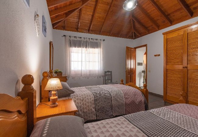 Huis in Los Llanos de Aridane -  LP1125 Vakantiehuis met privé zwembad in Los Llanos Huis in Los Llanos de Aridane -  LP1125 Vakantiehuis met privé zwembad in Los Llanos