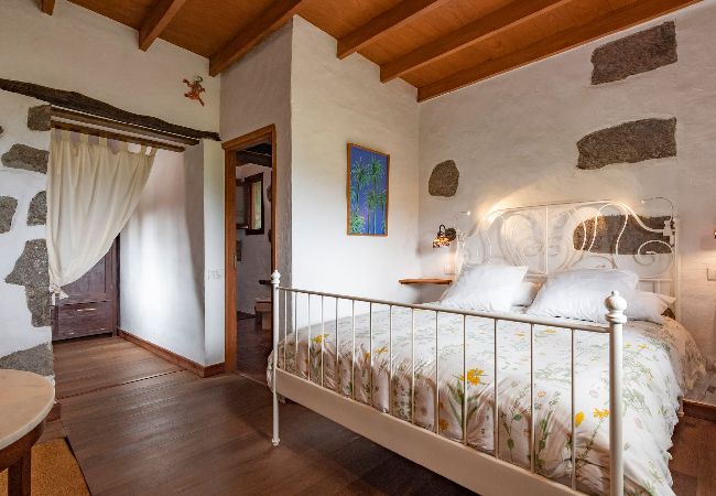 Cottage in Moya - GC0016 Vakantiehuis met privé zwembad in Fontanales Cottage in Moya - GC0016 Vakantiehuis met privé zwembad in Fontanales