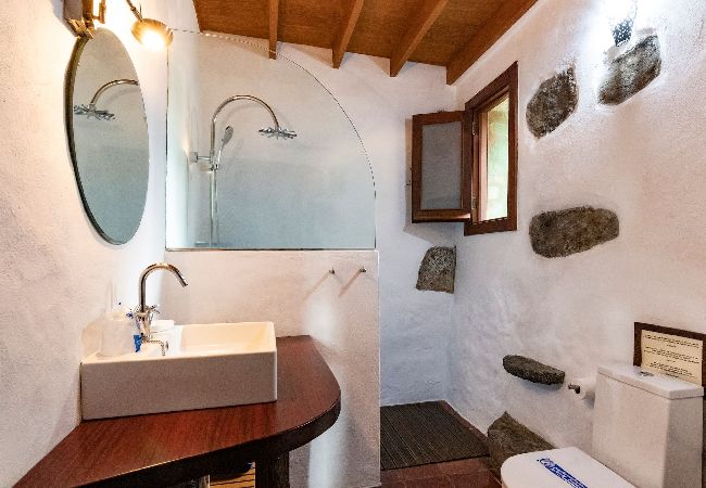 Cottage in Moya - GC0016 Vakantiehuis met privé zwembad in Fontanales Cottage in Moya - GC0016 Vakantiehuis met privé zwembad in Fontanales