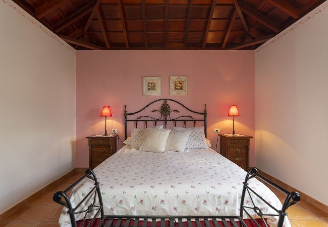 Cottage in Villa de Mazo - LP1063 Vakantiehuis met gedeeld zwembad in Mazo Cottage in Villa de Mazo - LP1063 Vakantiehuis met gedeeld zwembad in Mazo