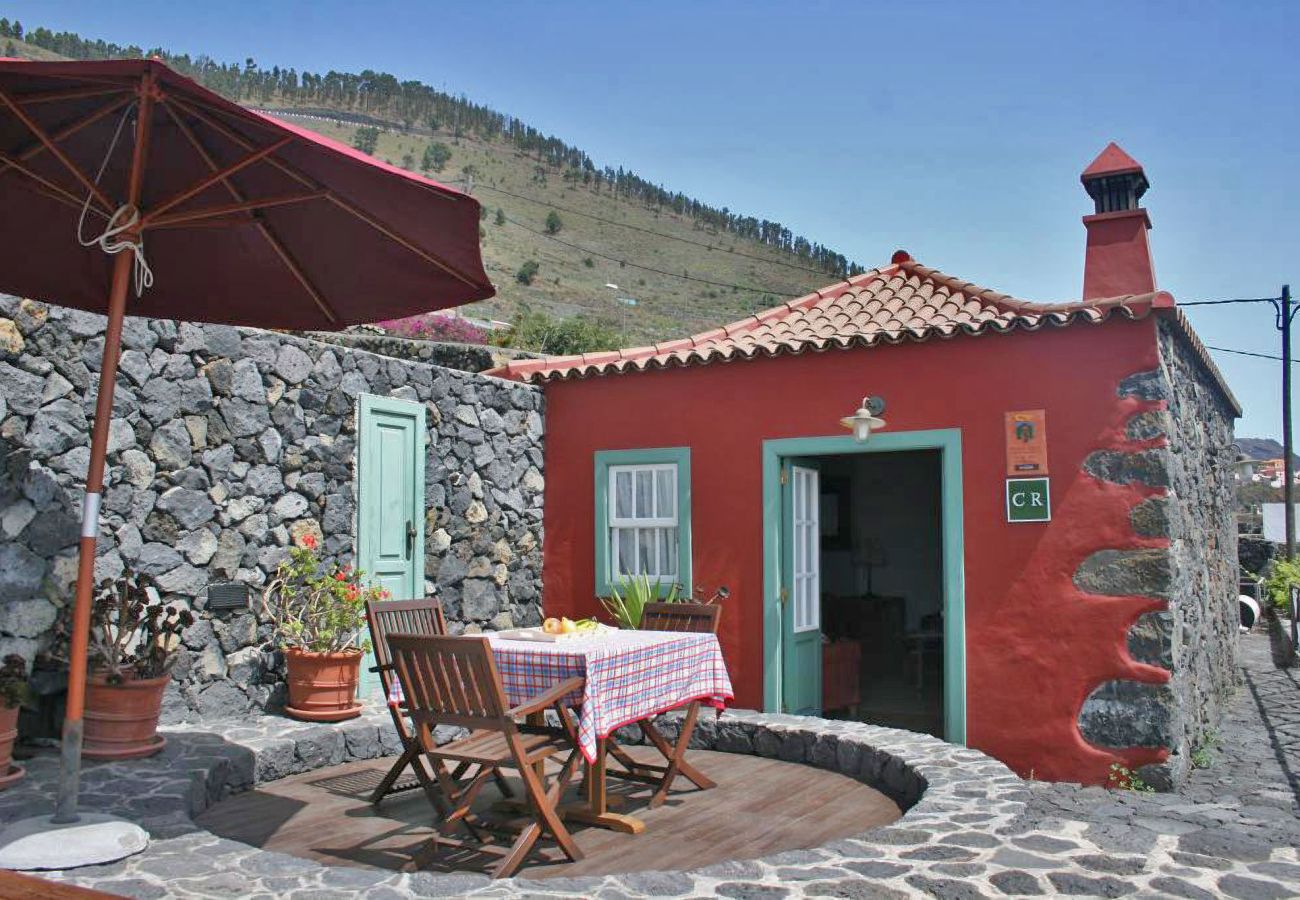 Cottage in Fuencaliente - LP1084 Vakantiehuis met privézwembad in Fuencaliente
