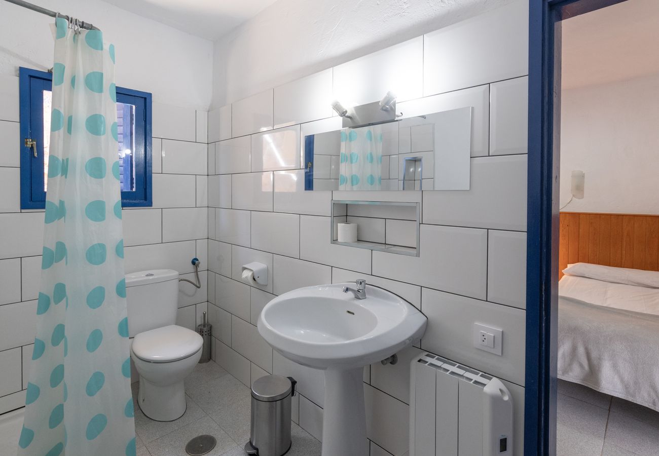 Rijhuis in San Bartolomé de Tirajana - GC0275 Vakantiehuis in Chira met gedeeld zwembad