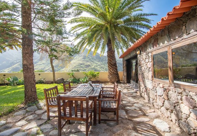 House in Agaete - GC0369 Holiday cottage with private pool in El Risco House in Agaete - GC0369 Holiday cottage with private pool in El Risco
