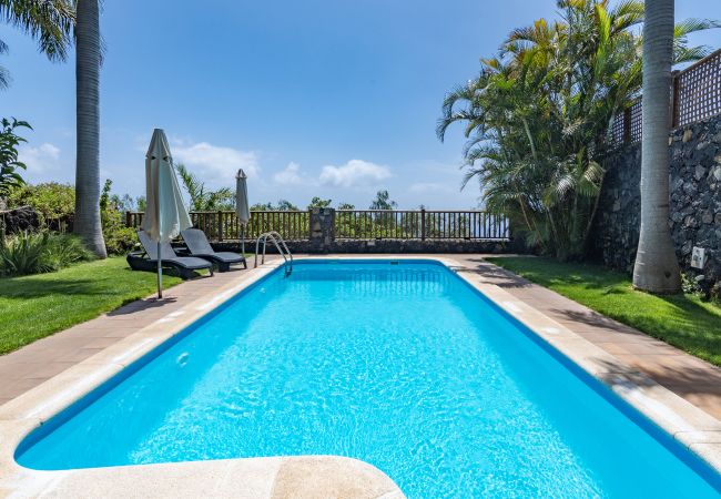 Cottage in Villa de Mazo - LP1061 Holiday cottage with shared pool in Mazo Cottage in Villa de Mazo - LP1061 Holiday cottage with shared pool in Mazo