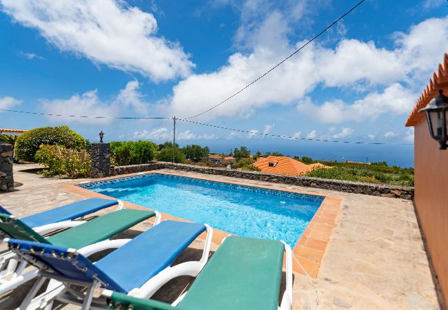 Gîte Rural à Puntagorda - LP1181 Maison de vacances avec piscine à Puntagorda Gîte Rural à Puntagorda - LP1181 Maison de vacances avec piscine à Puntagorda
