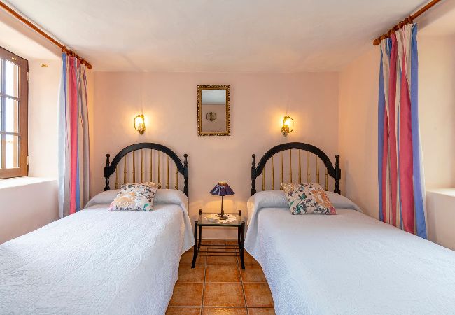 Casa rurale a Puntagorda - LP1181 Casa per vacanze con piscina privata a Puntagorda Casa rurale a Puntagorda - LP1181 Casa per vacanze con piscina privata a Puntagorda