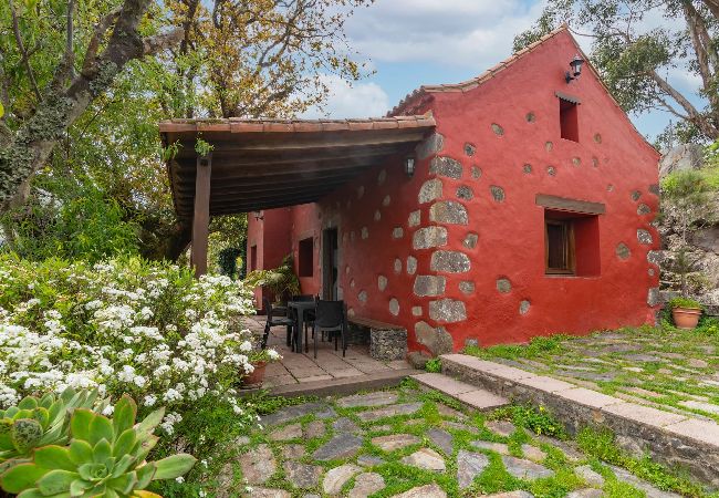 Casa rurale a Moya - GC0016 Casa vacanze con piscina privata a Fontanales Casa rurale a Moya - GC0016 Casa vacanze con piscina privata a Fontanales