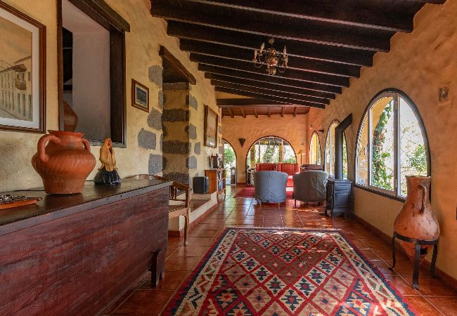 Casa a Santa Brígida - GC0125 Casa per vacanze a El Madroñal Casa a Santa Brígida - GC0125 Casa per vacanze a El Madroñal