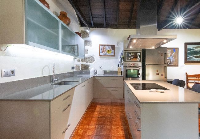 Casa a Santa Brígida - GC0125 Casa per vacanze a El Madroñal Casa a Santa Brígida - GC0125 Casa per vacanze a El Madroñal