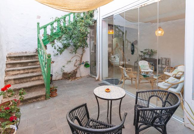 Casa a Ingenio - GC0201 Casetta per vacanze nel centro del paese di Ingenio Casa a Ingenio - GC0201 Casetta per vacanze nel centro del paese di Ingenio