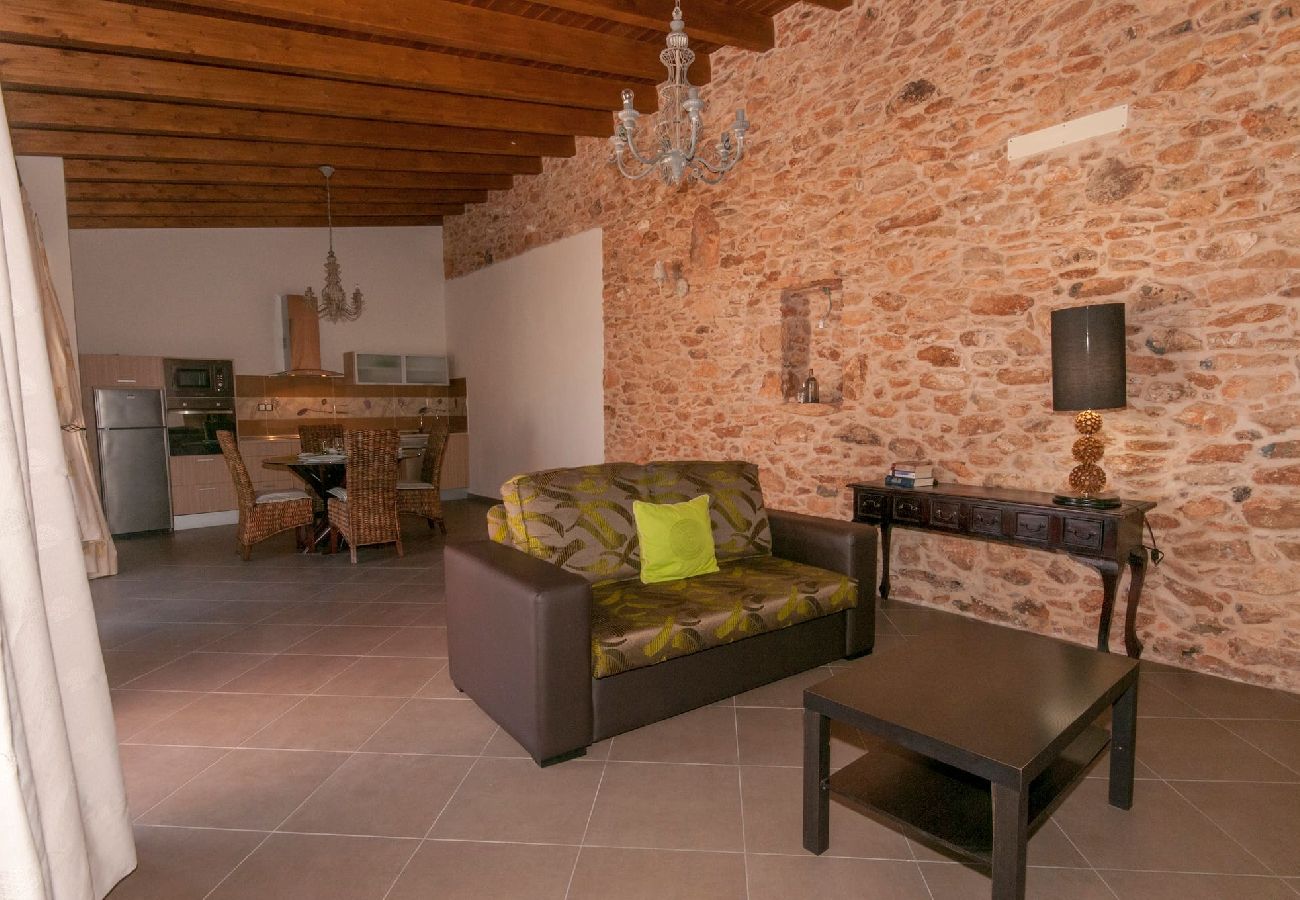 Cottage in Tuineje - FV4301 Vakantiehuis met prive zwembad in Tuineje