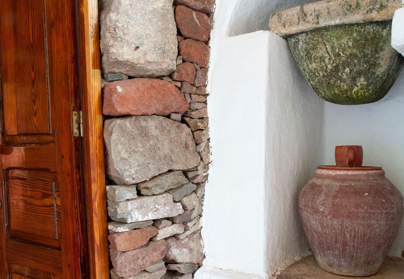 Cottage in San Bartolomé de Tirajana - GC0261 Vakantiehuis met prive zwembad in San Bartolome