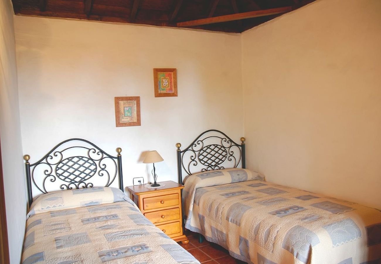 Cottage in Breña Alta - LP1020 Vakantiehuis in Breña Alta