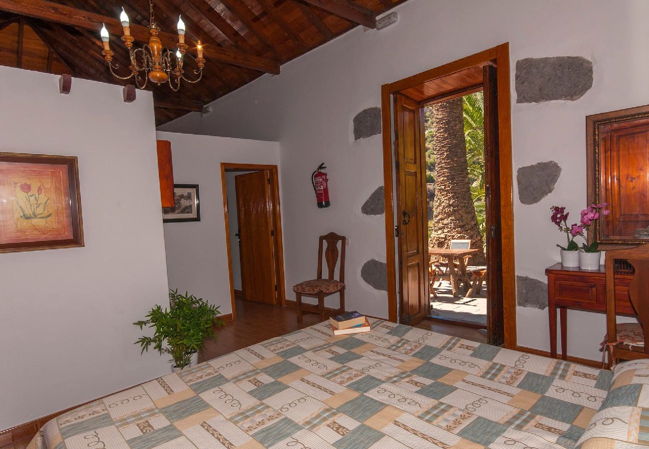 Cottage in San Bartolomé de Tirajana - GC0260 Vakantiehuis met prive zwembad in San Bartolome