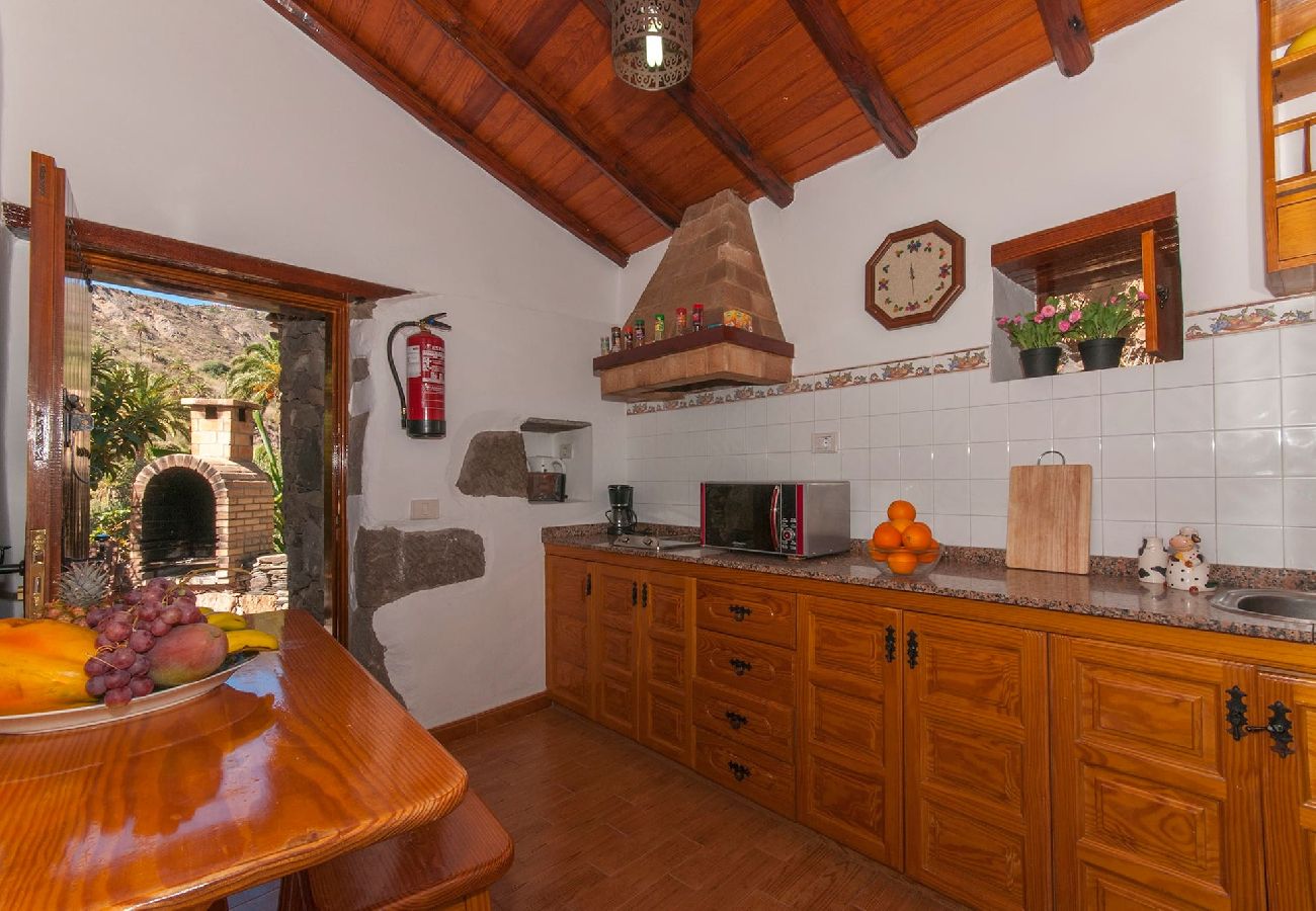 Cottage in San Bartolomé de Tirajana - GC0260 Vakantiehuis met prive zwembad in San Bartolome
