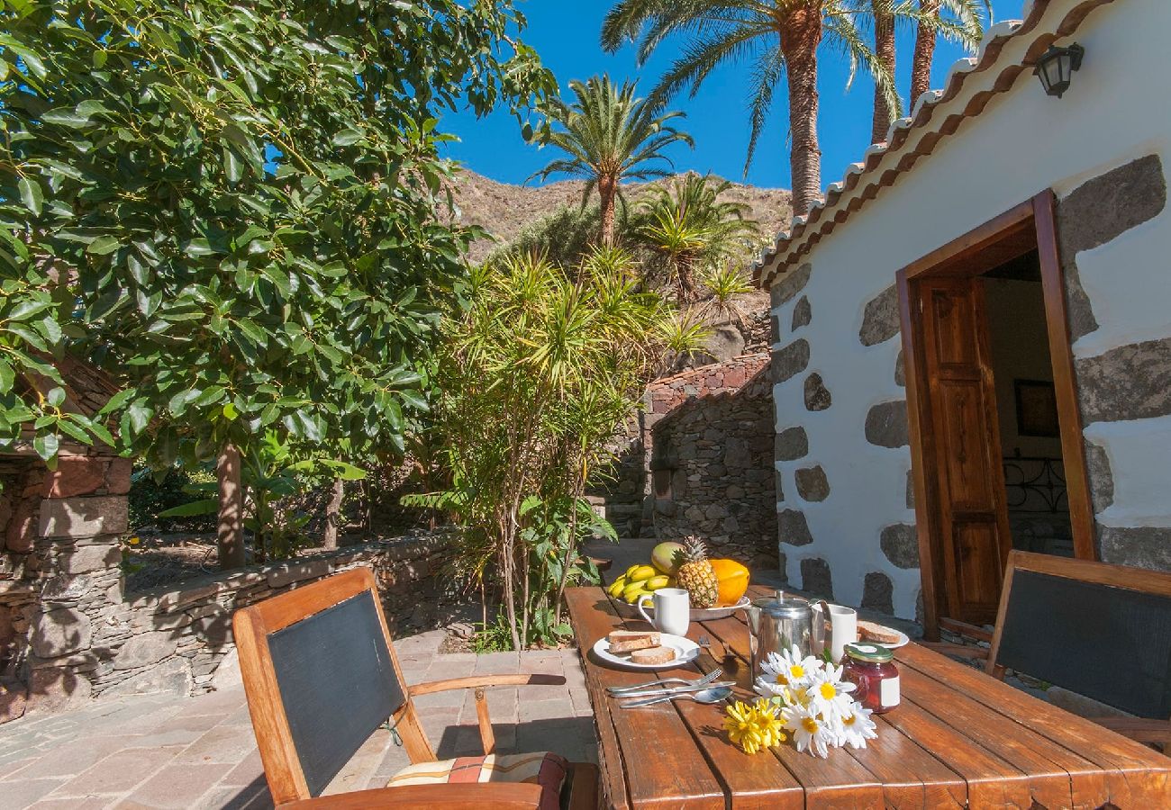 Cottage in San Bartolomé de Tirajana - GC0260 Vakantiehuis met prive zwembad in San Bartolome