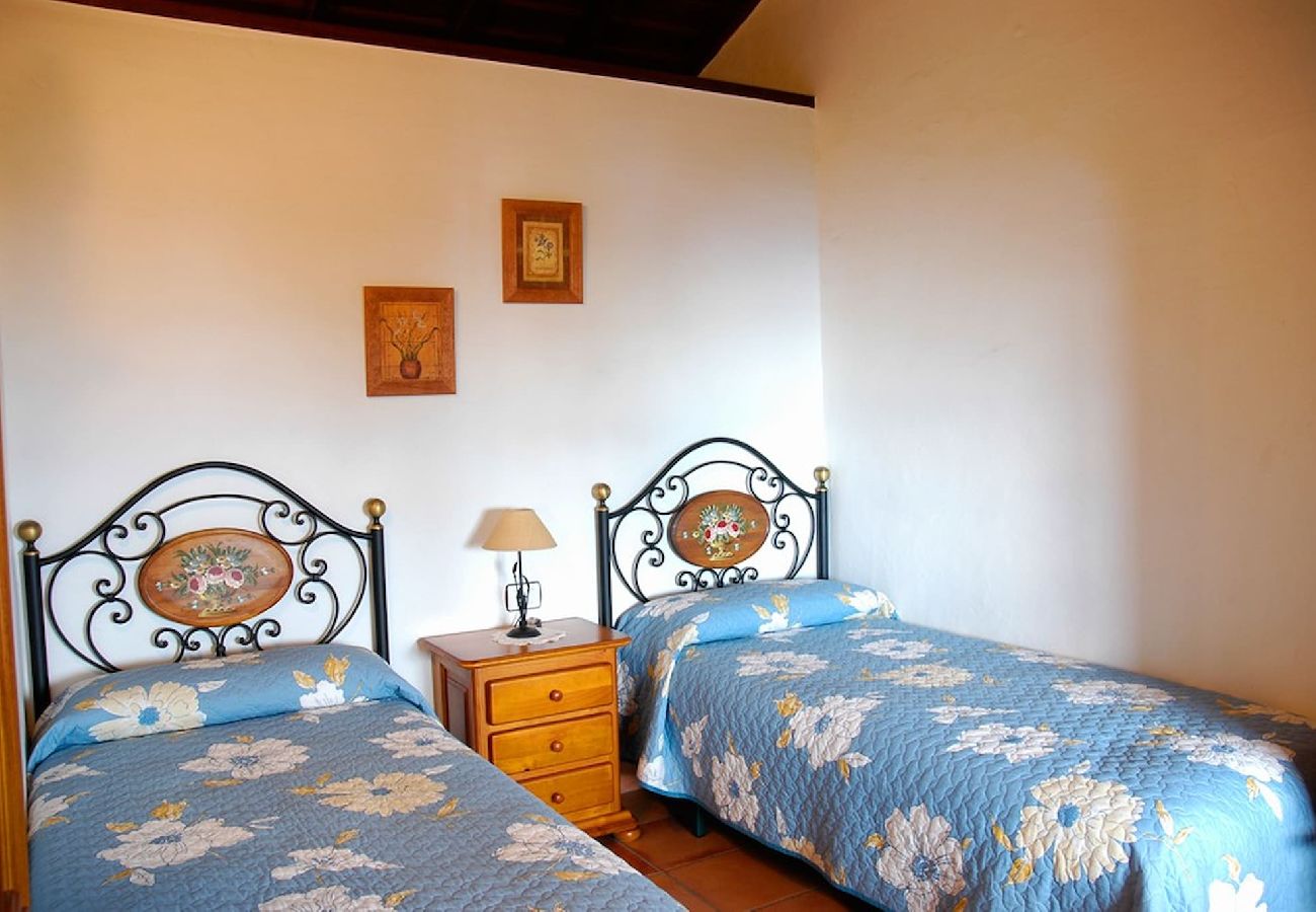 Cottage in Breña Alta - LP1022 Vakantiehuis in Breña Alta