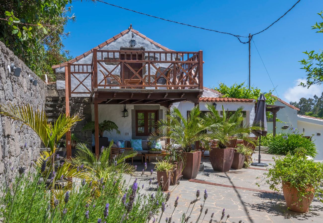 Cottage in Moya - GC0002 Vakantiehuis met pool
