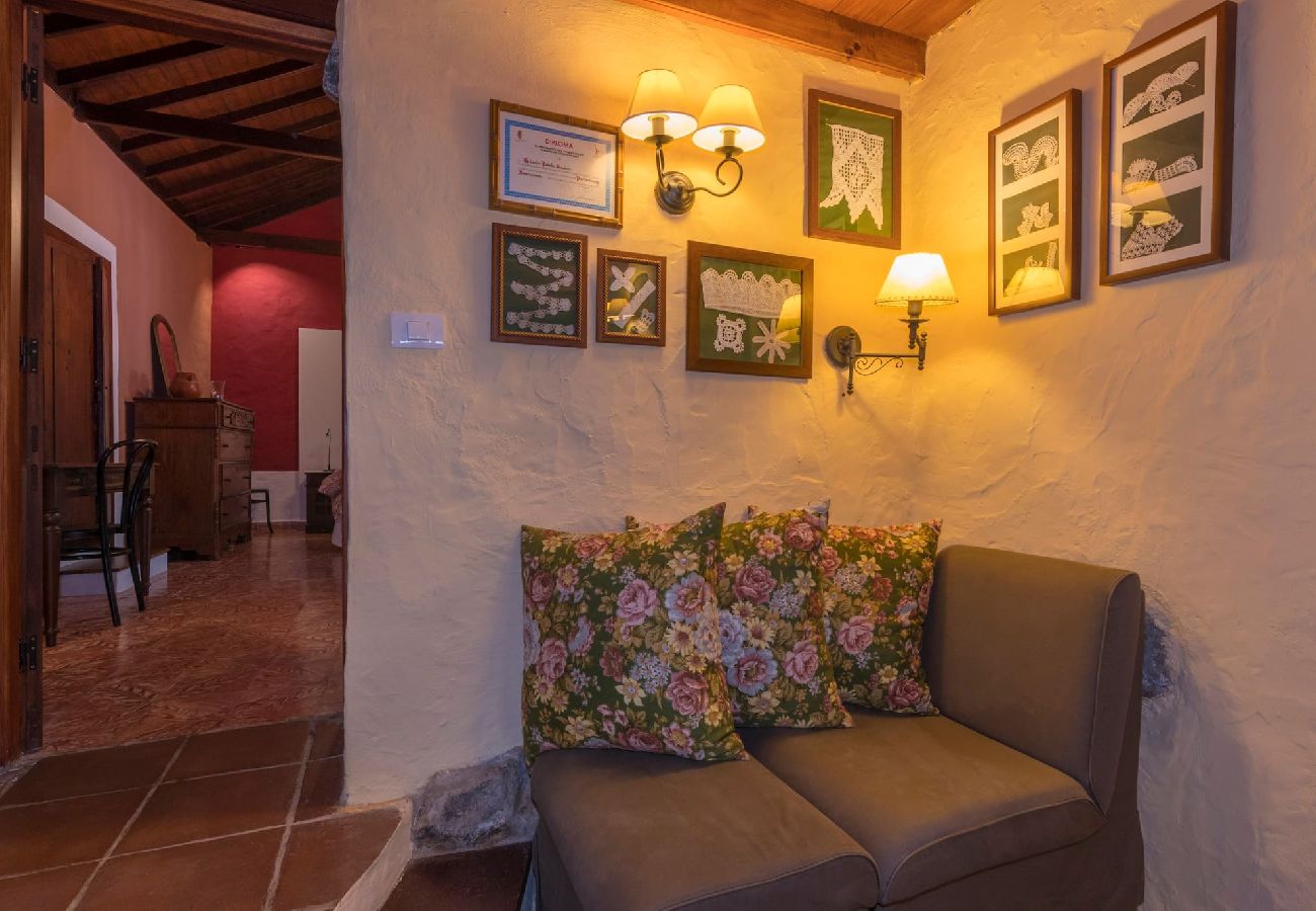 Cottage in Moya - GC0002 Vakantiehuis met pool