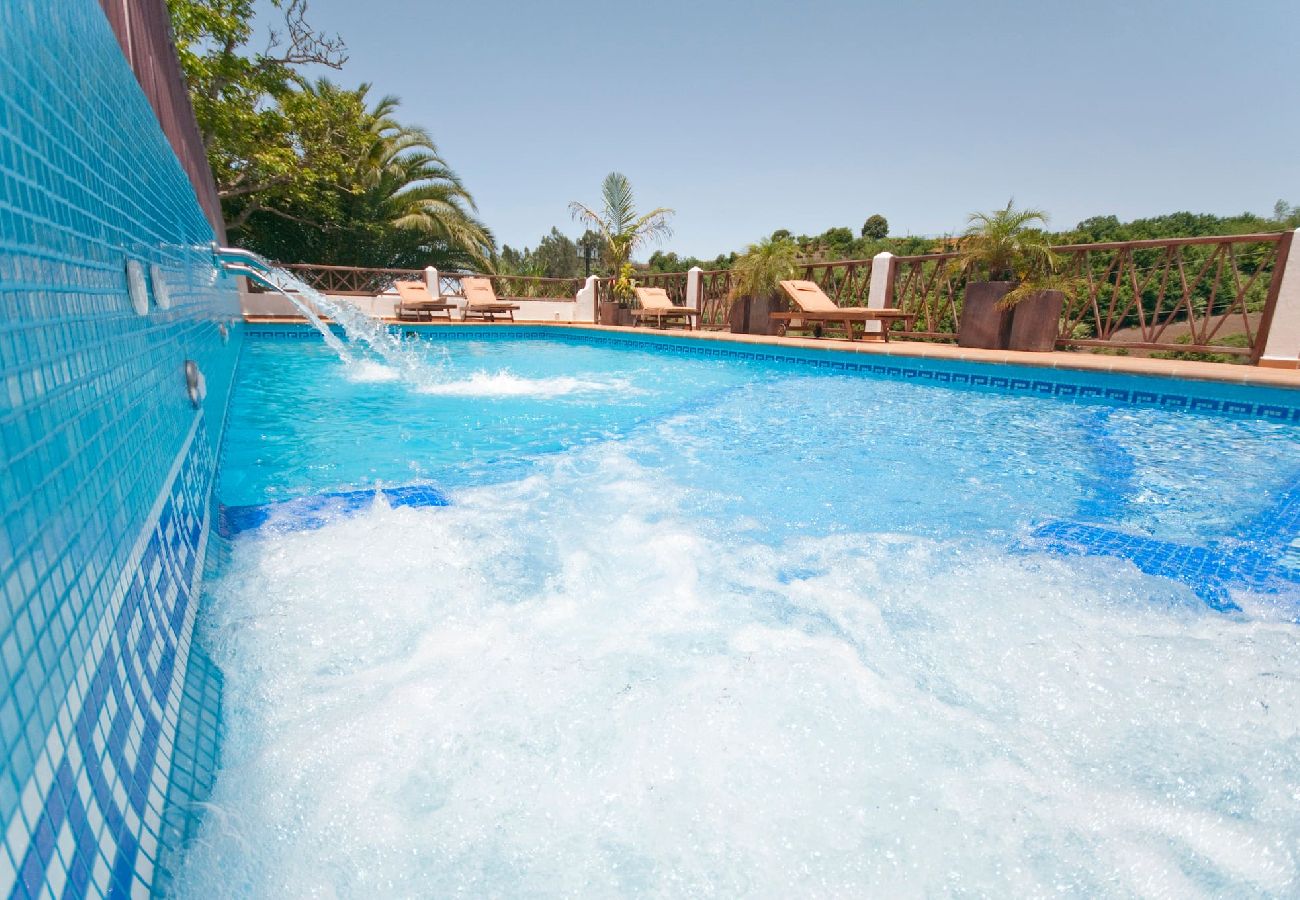 Cottage in Moya - GC0002 Vakantiehuis met pool