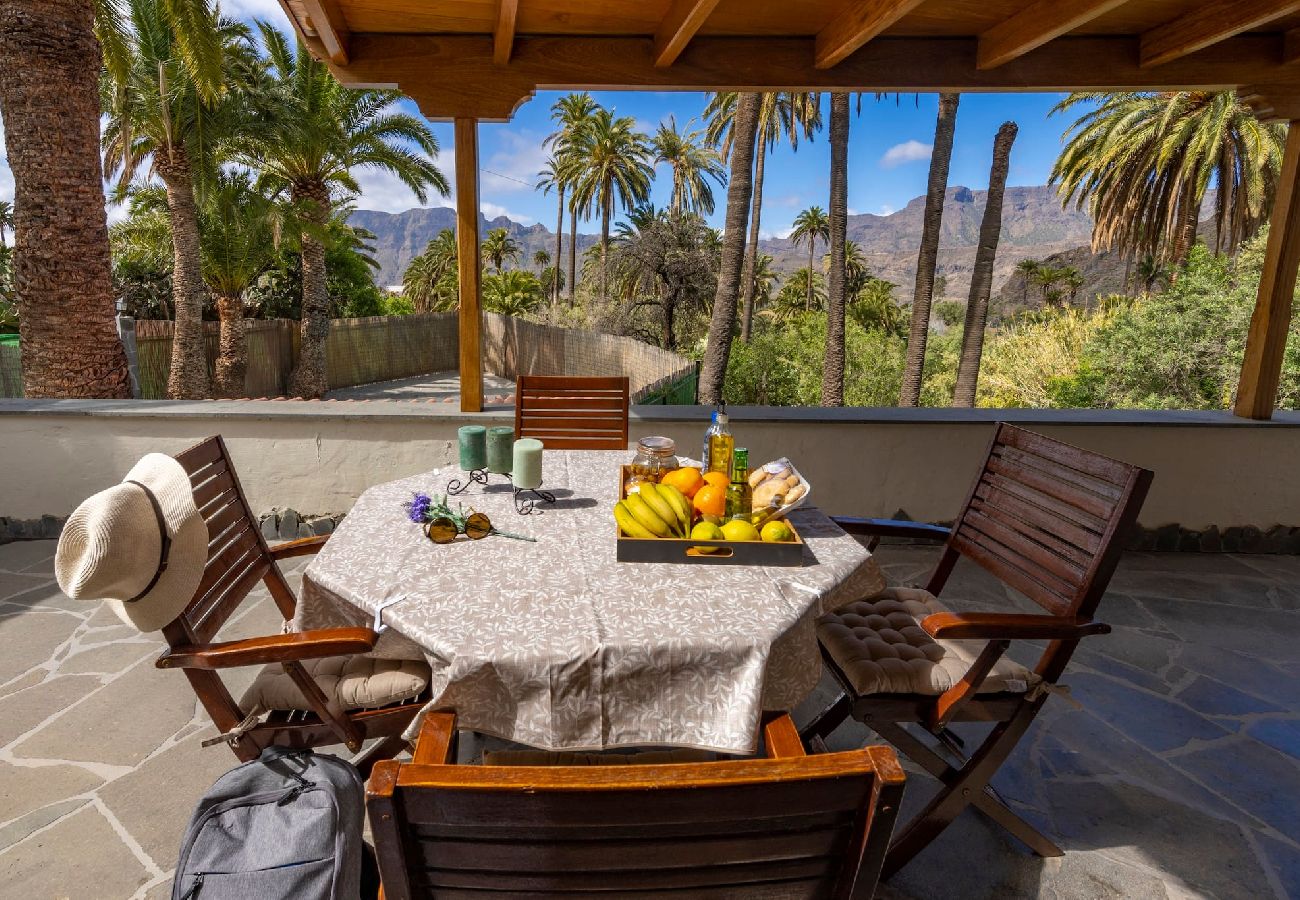 Huis in Santa Lucía de Tirajana - GC0242 Vakantiehuis met privé zwembad in Santa Lucía