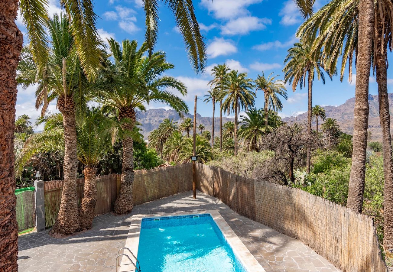 Huis in Santa Lucía de Tirajana - GC0242 Vakantiehuis met privé zwembad in Santa Lucía