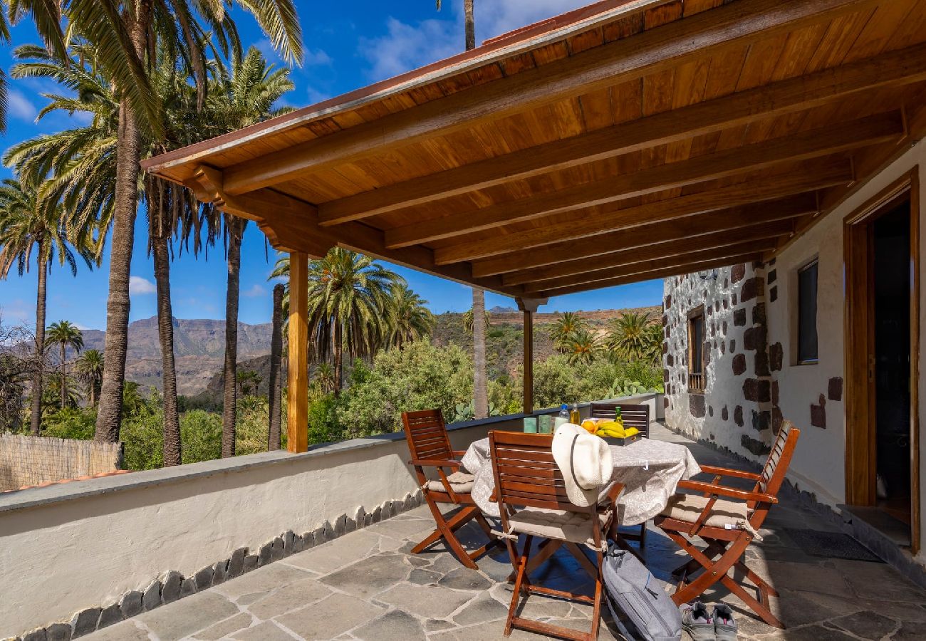 Huis in Santa Lucía de Tirajana - GC0242 Vakantiehuis met privé zwembad in Santa Lucía