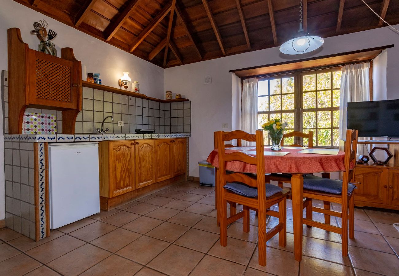 Cottage in Puntagorda - LP1183 Vakantiehuis met gedeeld zwembad in Puntagorda