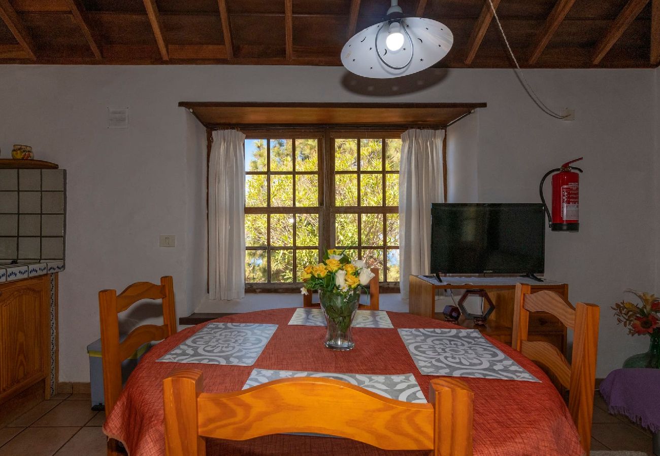 Cottage in Puntagorda - LP1183 Vakantiehuis met gedeeld zwembad in Puntagorda