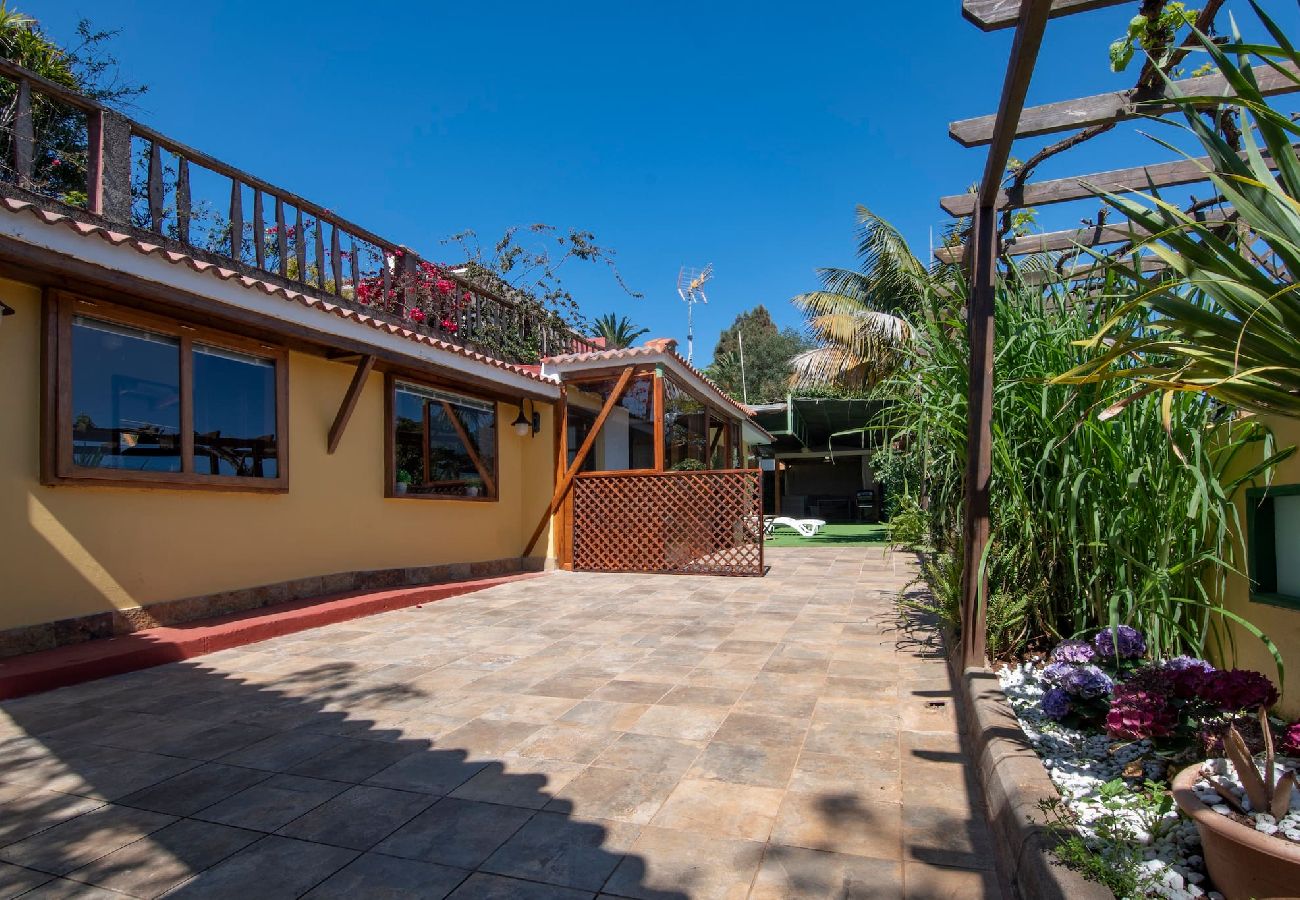 Huis in Firgas - GC0030 Vakantiehuis met zwembad in Firgas