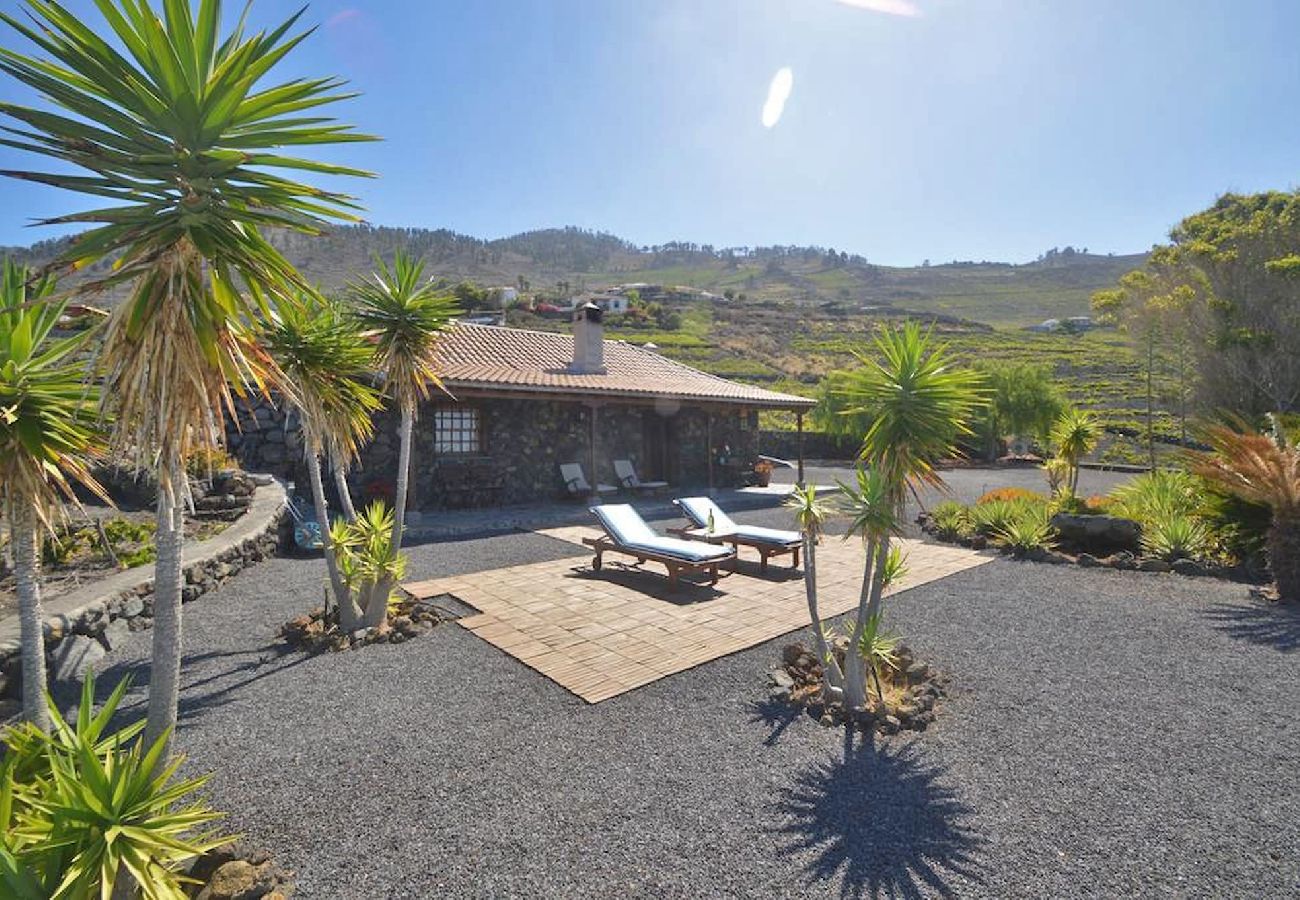 Cottage in Fuencaliente - LP1083 Vakantiehuis met uitzicht op zee in Fuencaliente