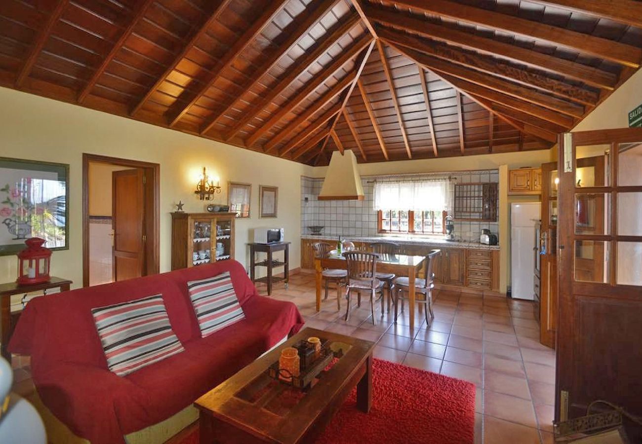 Cottage in Fuencaliente - LP1083 Vakantiehuis met uitzicht op zee in Fuencaliente