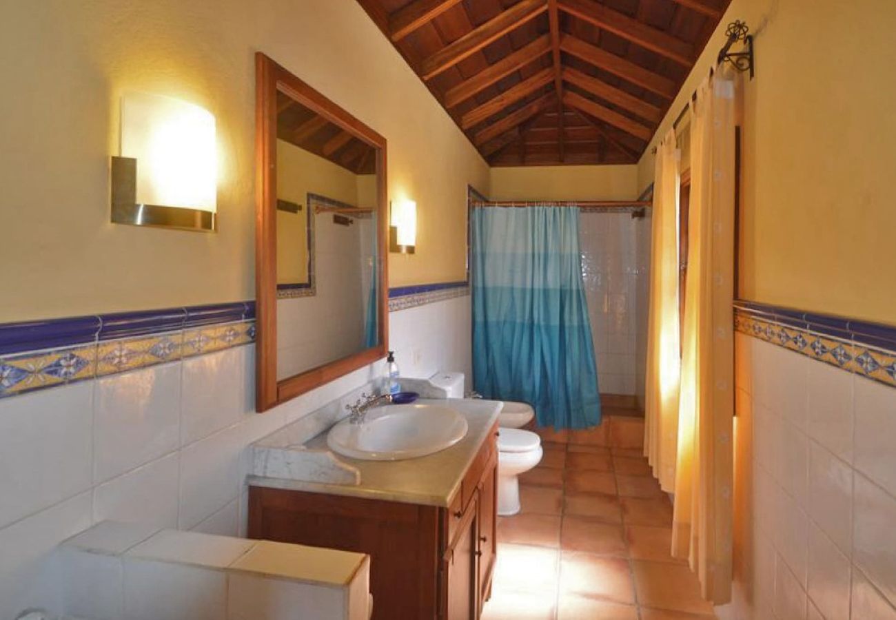 Cottage in Fuencaliente - LP1083 Vakantiehuis met uitzicht op zee in Fuencaliente